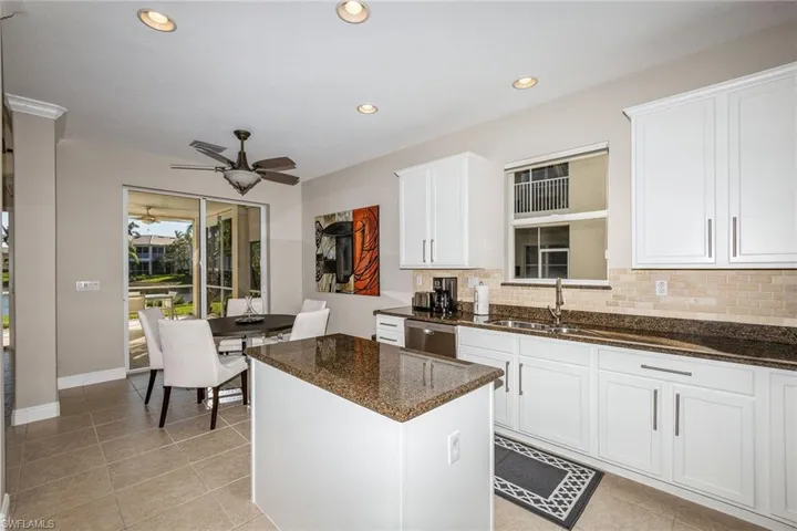 28648 San Lucas Ln 102, Bonita Springs, Florida 34135