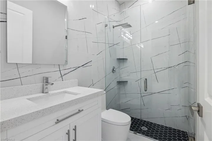 2209 NW 43rd AVE, CAPE CORAL FL 33993
