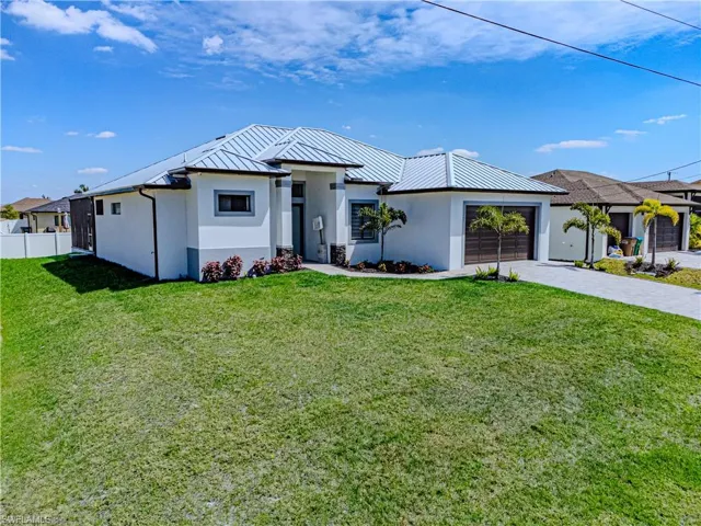 2209 NW 43rd AVE, CAPE CORAL FL 33993
