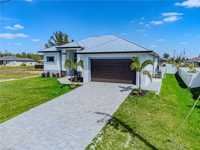 2209 NW 43rd AVE, CAPE CORAL FL 33993