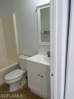 8156 Country Rd # 206, Fort Myers Fl 33919