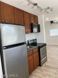 8156 Country Rd # 206, Fort Myers Fl 33919