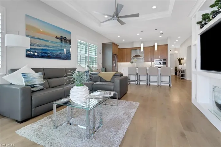 9048  Mayreau  WAY, Naples, FL 34114