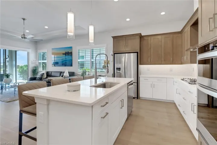 9048  Mayreau  WAY, Naples, FL 34114
