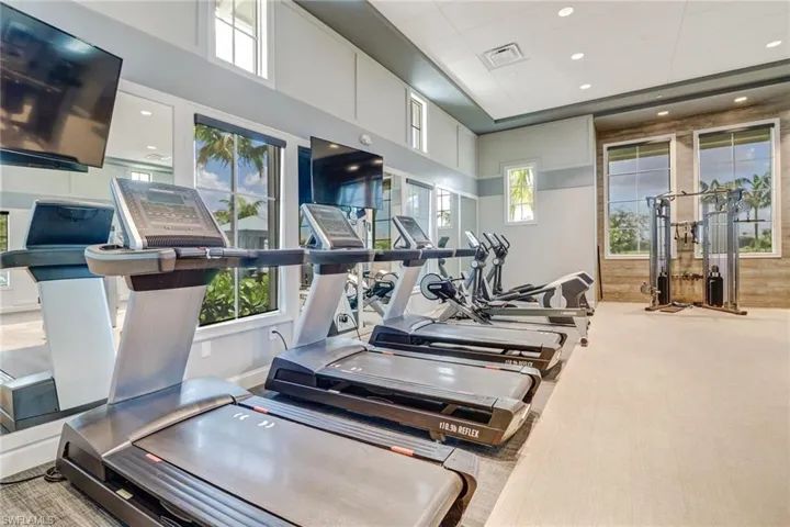9048  Mayreau  WAY, Naples, FL 34114