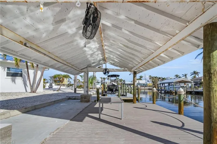 Large covered dock for entertaining