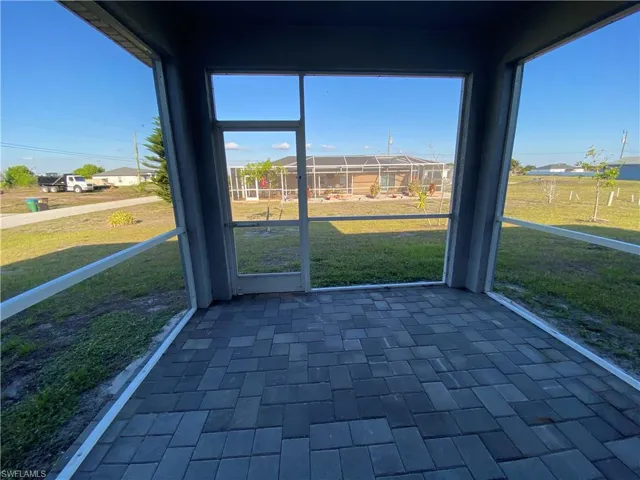 2000 NW 7th  AVE, Cape Coral, FL 33993