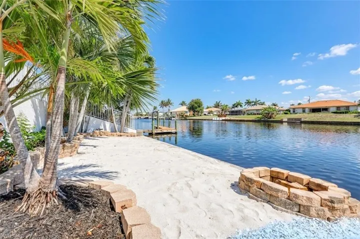 920 E Archer Pkwy, Cape Coral, Florida 33904