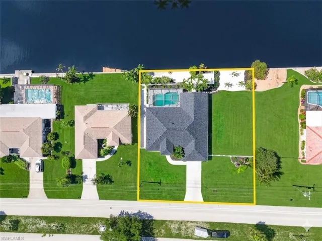 920 E Archer Pkwy, Cape Coral, Florida 33904