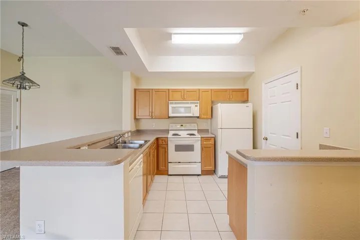 9025 Colby Dr 2120, Fort Myers, Florida 33919