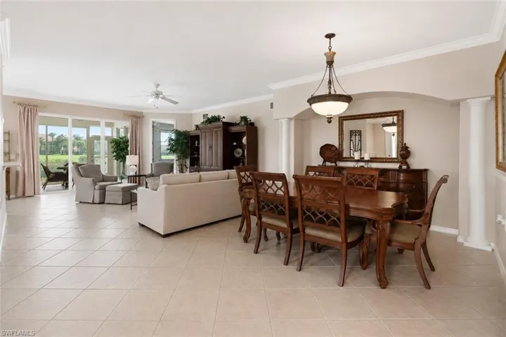 3904 Forest Glen Blvd 7-101, Naples, Florida 34114
