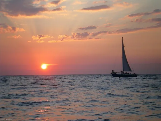 No bridges to limit your sails.