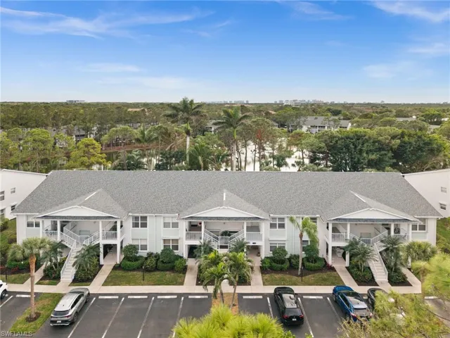 1240 Sarah Jean Cir # M204, Naples Fl 34110