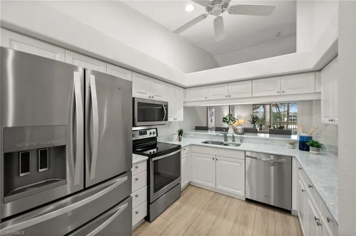 1240 Sarah Jean Cir # M204, Naples Fl 34110