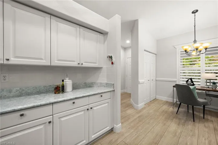 1240 Sarah Jean Cir # M204, Naples Fl 34110