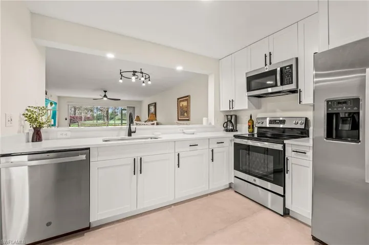 1051  Eastham  WAY, Naples, FL 34104