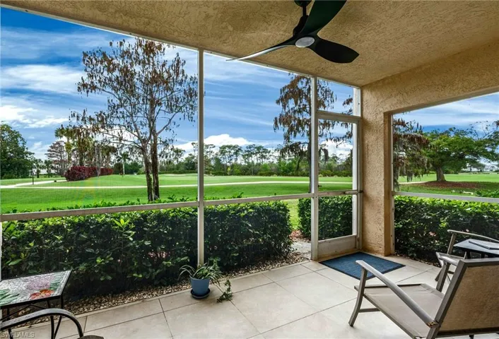 1051  Eastham  WAY, Naples, FL 34104