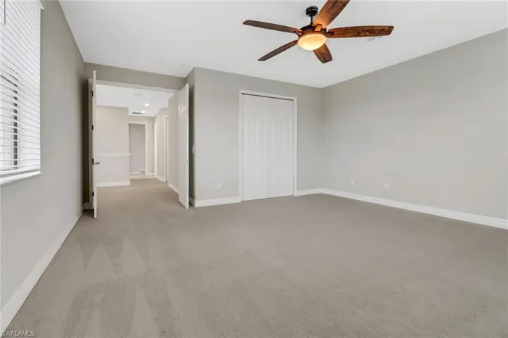 oversized bedroom 1 upstairs