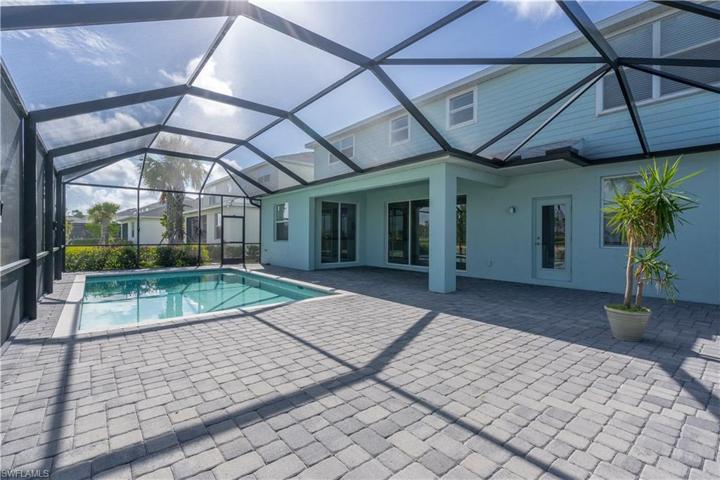 Plenty of room for lounge chairs, fire pit etc to create your dream outdoor lanai living space.