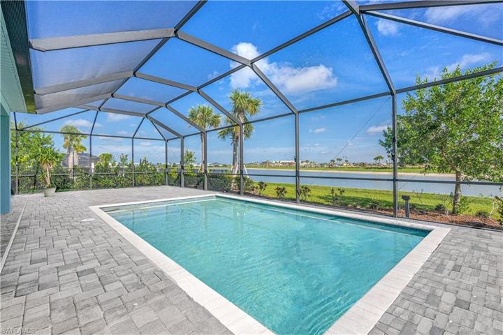 Beautiful pool for the family