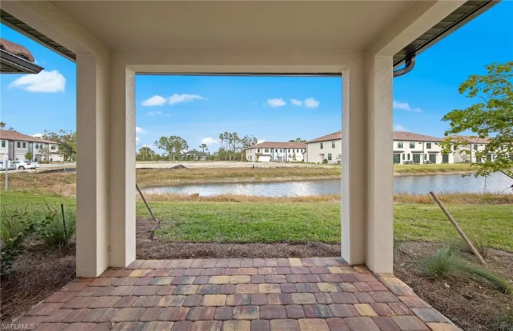 1671 Lake Jessup Cir, Cape Coral Fl 33909