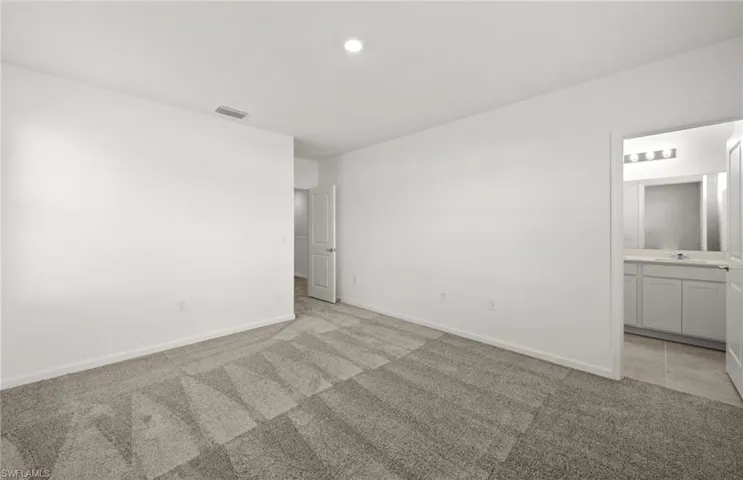 1671 Lake Jessup Cir, Cape Coral Fl 33909