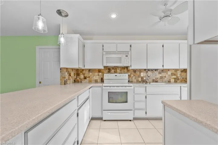1830  Brantley  RD, Fort Myers, FL 33907