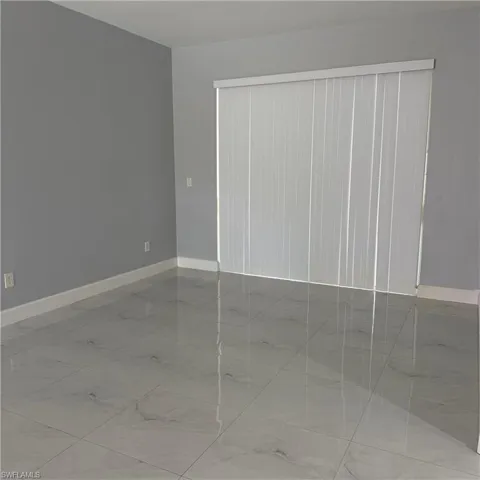 9561 Blue Stone Cir, Fort Myers, Florida 33913