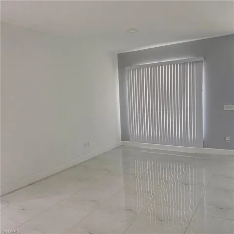 9561 Blue Stone Cir, Fort Myers, Florida 33913