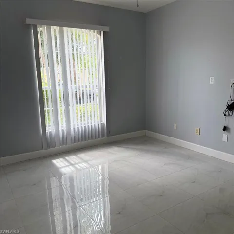 9561 Blue Stone Cir, Fort Myers, Florida 33913