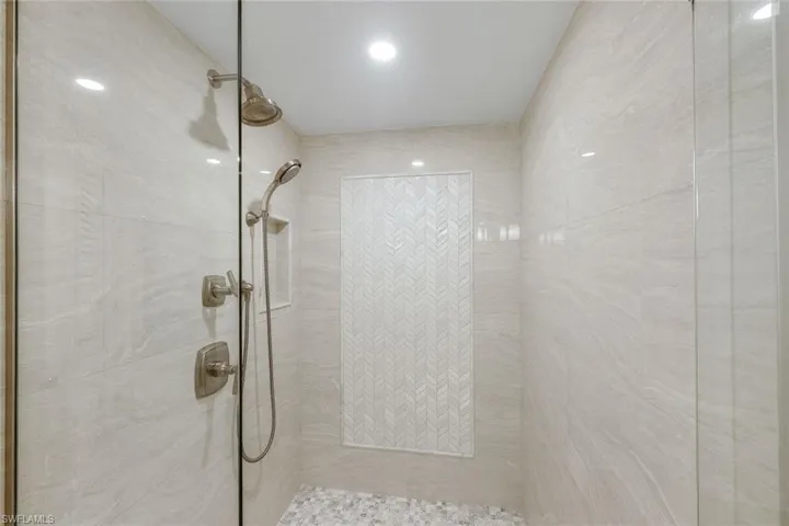 En-suite guest bathroom on first level.
