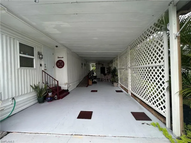 857 Manatee Rd, Naples, Florida 34114