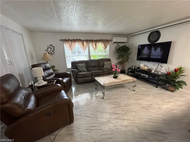 857 Manatee Rd, Naples, Florida 34114