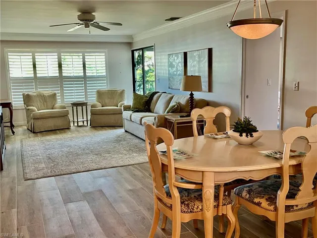 4300 Belair Ln 9, Naples, Florida 34103