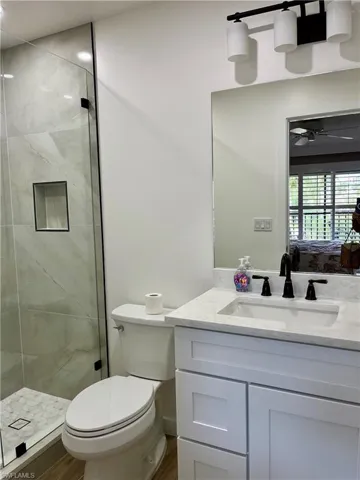 4300 Belair Ln 9, Naples, Florida 34103
