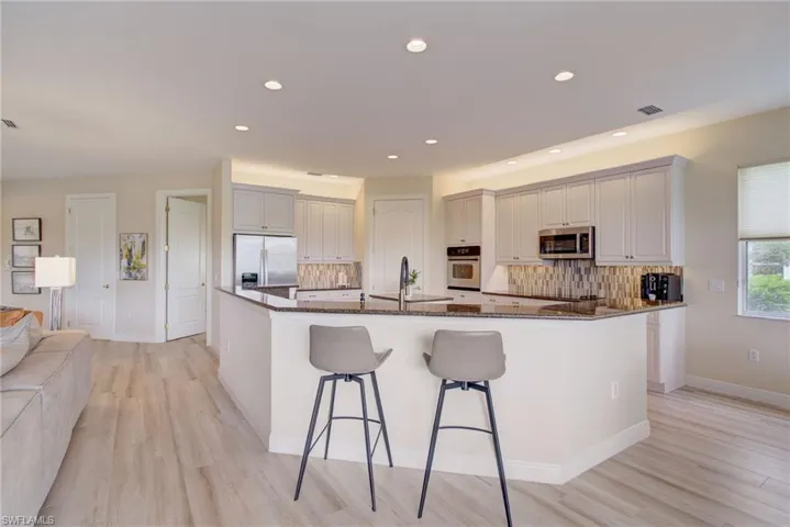 28670  Altessa  WAY, Bonita Springs, FL 34135