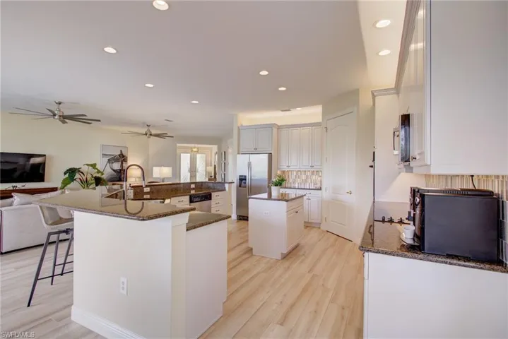 28670  Altessa  WAY, Bonita Springs, FL 34135