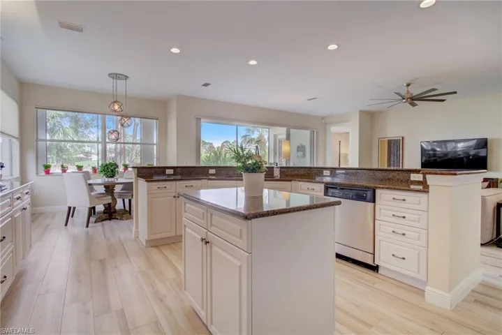 28670  Altessa  WAY, Bonita Springs, FL 34135