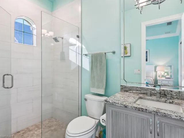 Ensuite guest bathroom