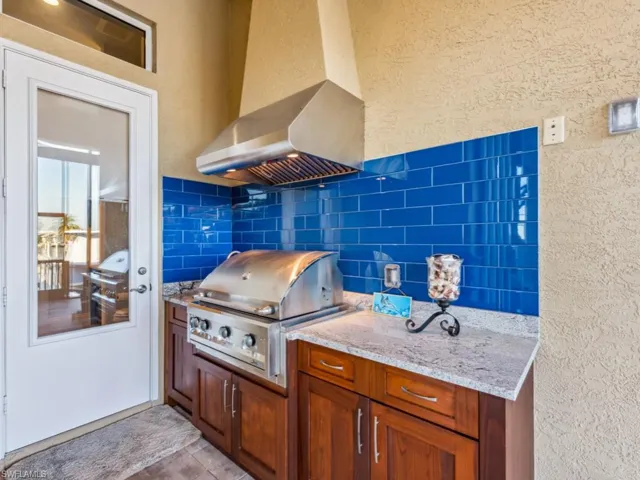 Outdoor Kitchen - Rotisserie Grill, Ventilation,Stainless Steel Sink