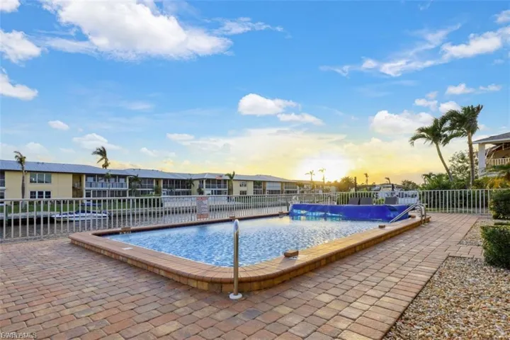 912 Se 46th St 201, Cape Coral, Florida 33904