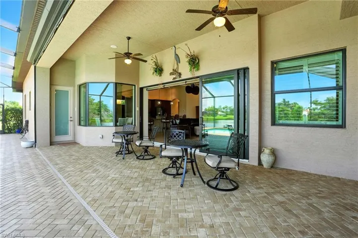 View of patio / terrace with a ceiling fan