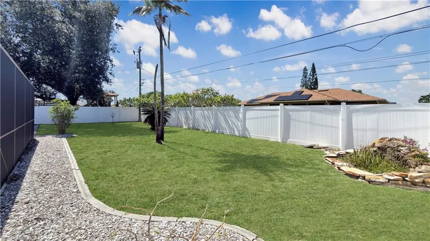 1337 Ne Van Loon Ter, Cape Coral, Florida 33909