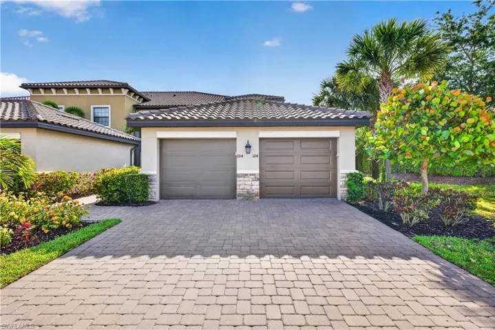 9366  Pocida  CT, Naples, FL 34119