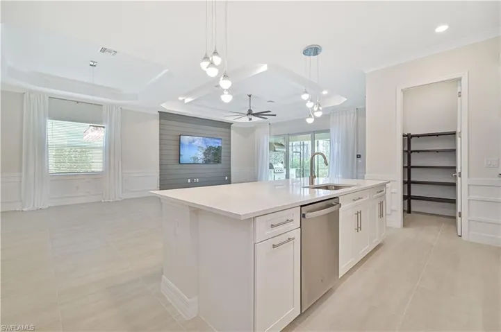 13699  Blue Bay  CIR, Fort Myers, FL 33913