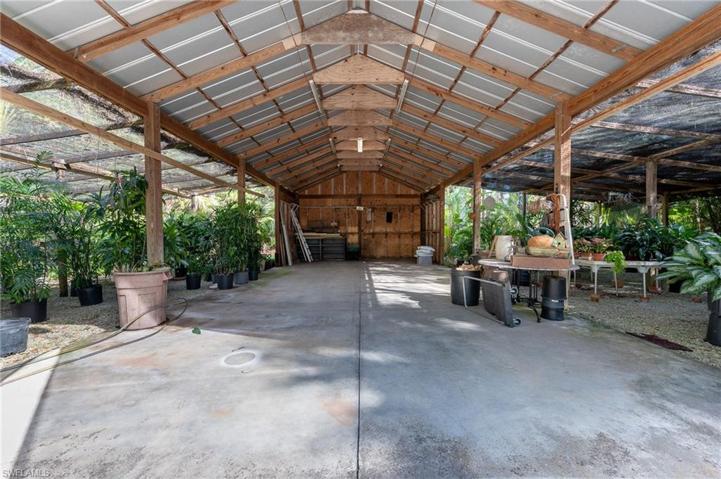 pole barn