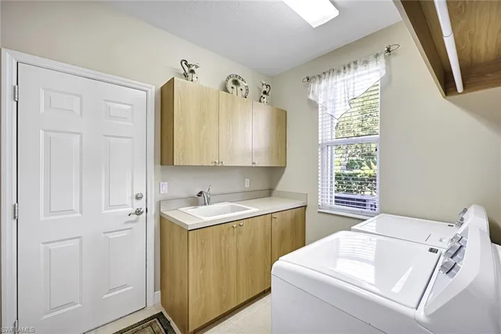 20060 Eagle Glen Way, Estero, Florida 33928