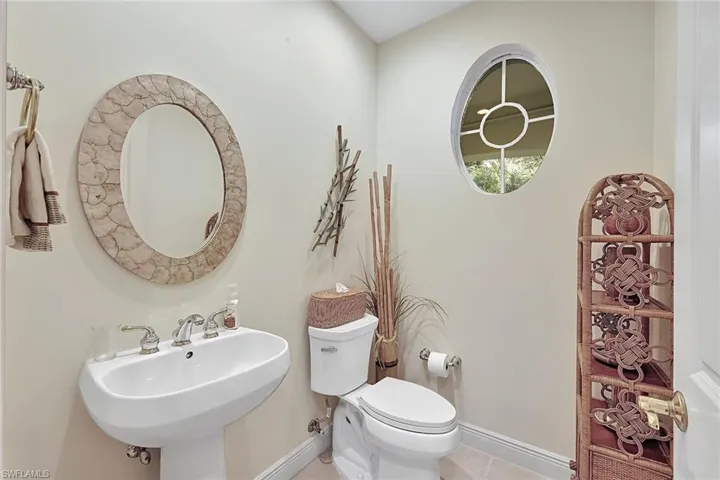 Powder room