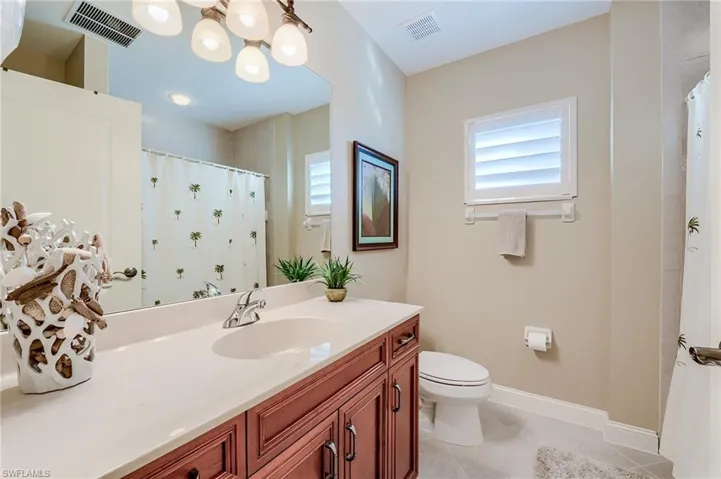 Guest Shower Bath!