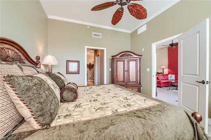 King Bed in Master Bedroom!